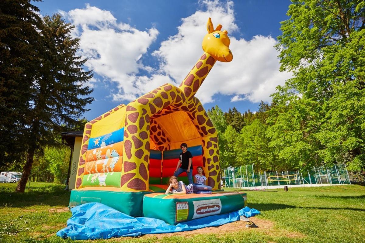 Отель Camp Dolce Трутнов Экстерьер фото